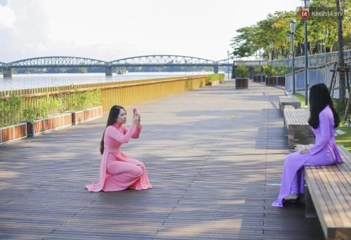 Outdoor Pictures 24