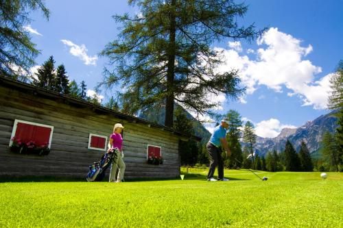 Outdoor Pictures 20