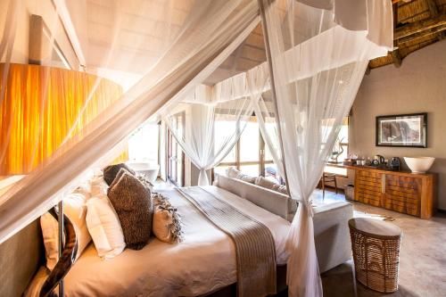 Nambiti Hills Private Game Experience