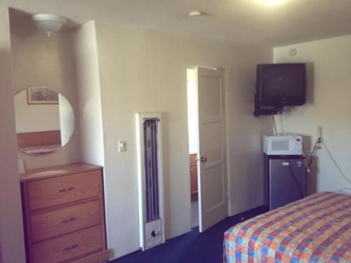 Hacienda Motel