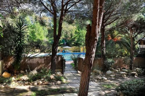 Outdoor Pictures 21
