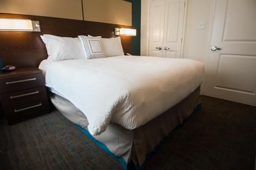 Residence Inn by Marriott Omaha West