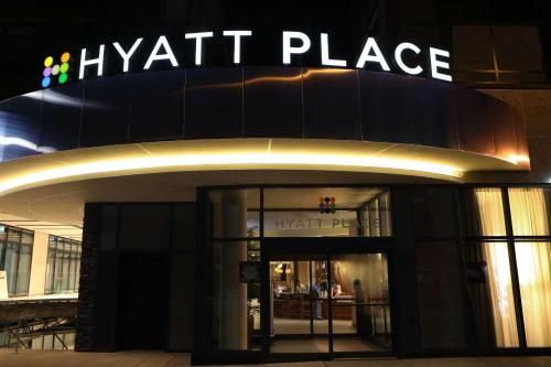 Hyatt Place Flushing/LGA Airport