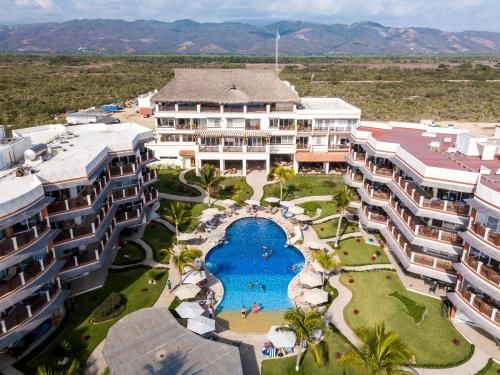 Vivo Resorts