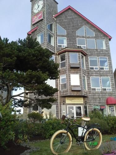 The Seaside Oceanfront Inn