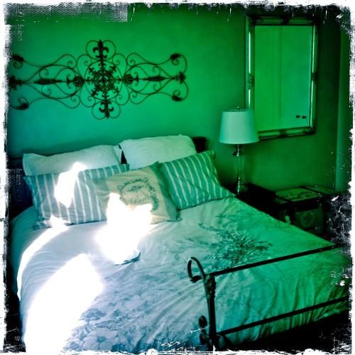 Twin Falls Bush Cottages