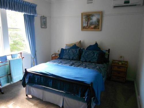 Hillview Oak B&B