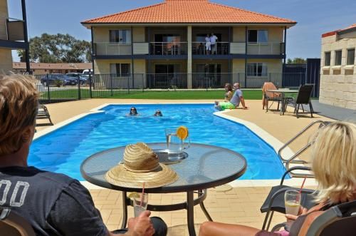Cervantes Pinnacles Motel