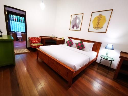 East Indies Mansion