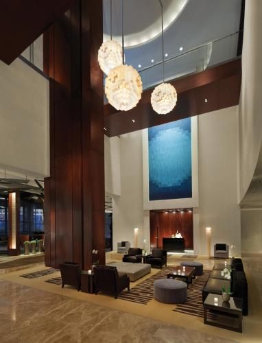 Luxury Suites International at Vdara