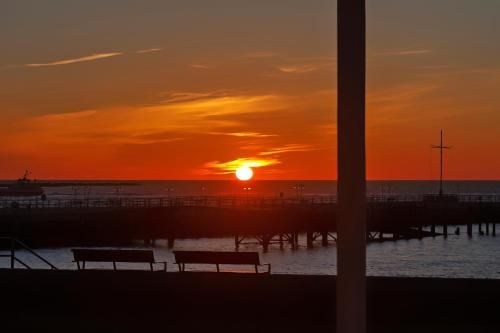 Outdoor Pictures 22