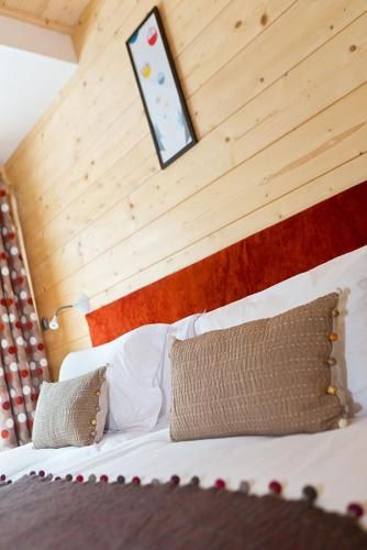 Chalet Isabelle Mountain lodge 5 star 5 bedroom en suite sauna jacuzzi