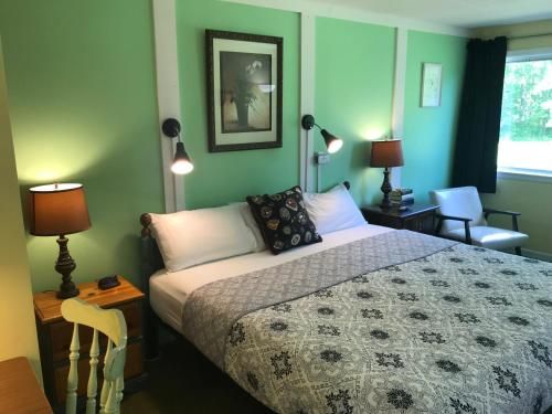 Snowdon Chalet Motel