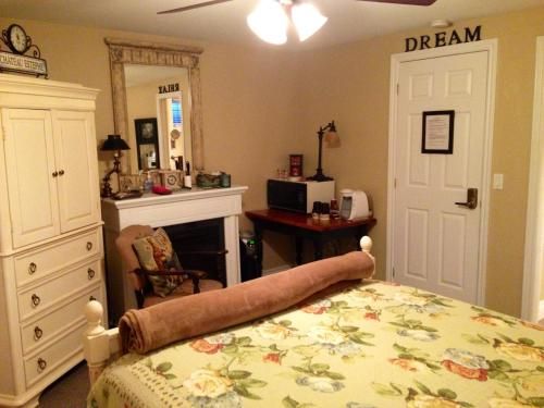 Serenity Ranch Bed & Breakfast