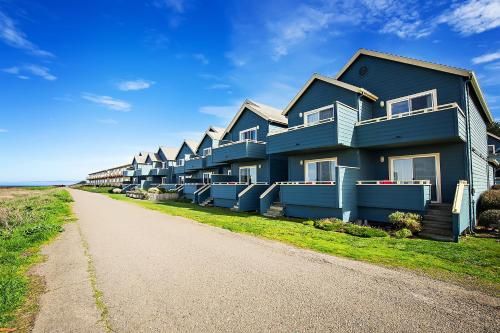 Surf and Sand Lodge