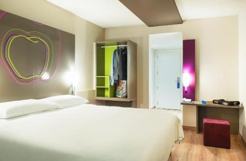 Hotel Ibis Styles Lleida Torrefarrera