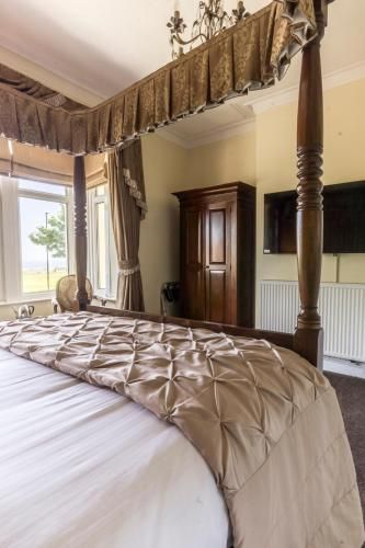 The Lemonfield Hotel