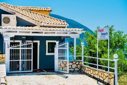 Ponti Beach Hotel