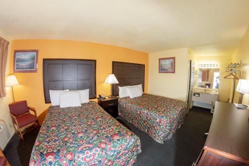 Knights Inn - Chanute