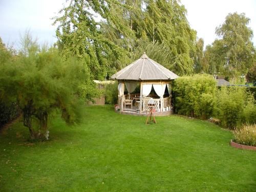 Outdoor Pictures 21