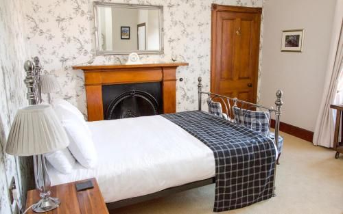 Strathallan Bed and Breakfast