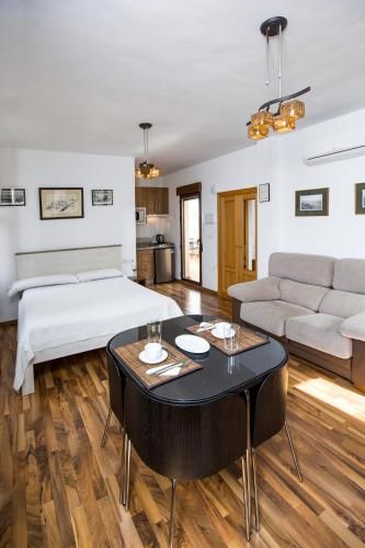 Apartamentos Casa de la Lonja