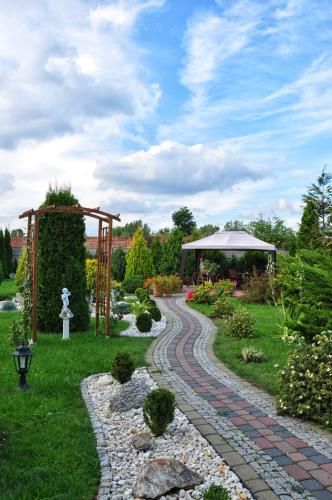 Outdoor Pictures 22