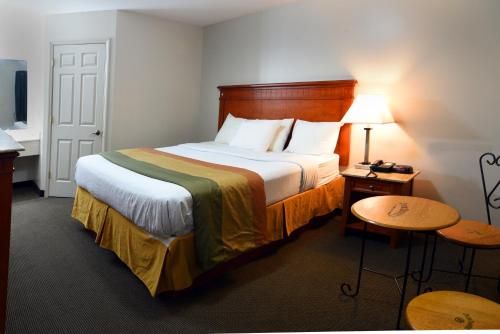 Lynchburg Country Inn