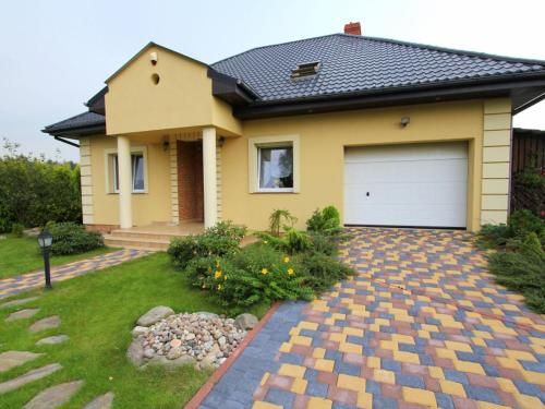 Outdoor Pictures 24