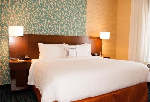 Fairfield Inn and Suites Canton South