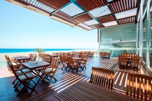 Ocean Blue Beach Resort Jbeil
