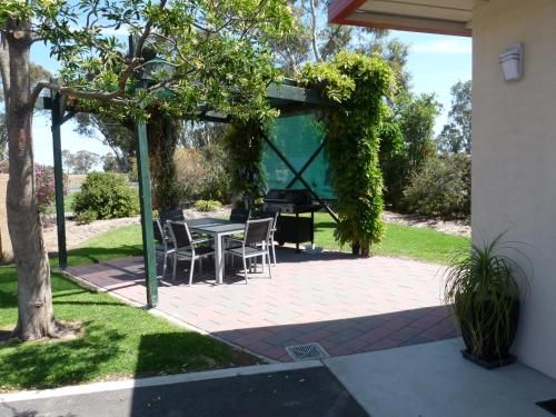 Outdoor Pictures 13