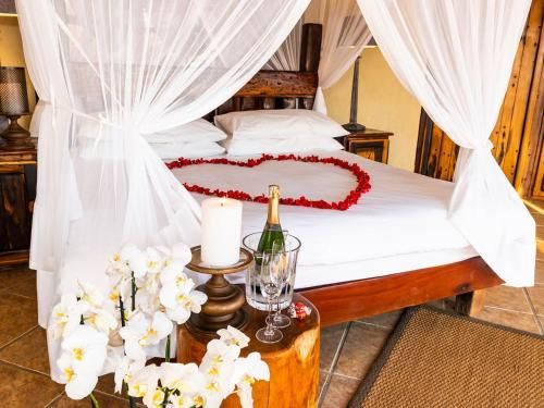 JAMILA LODGE