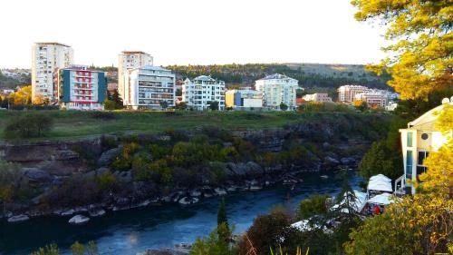 Outdoor Pictures 1