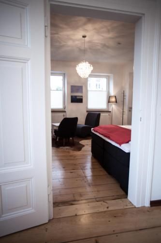 P&G Rooms