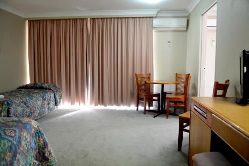 Club Inn Motel