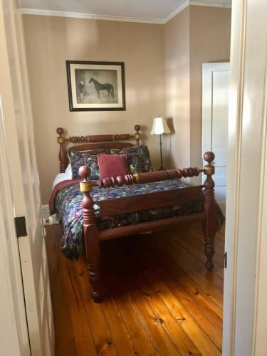 Oakcliff Bed and Breakfast