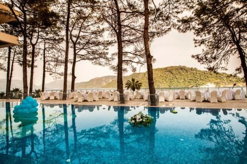 Orka Lotus Beach