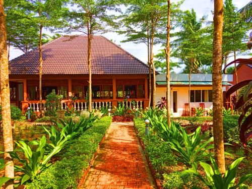 Outdoor Pictures 24