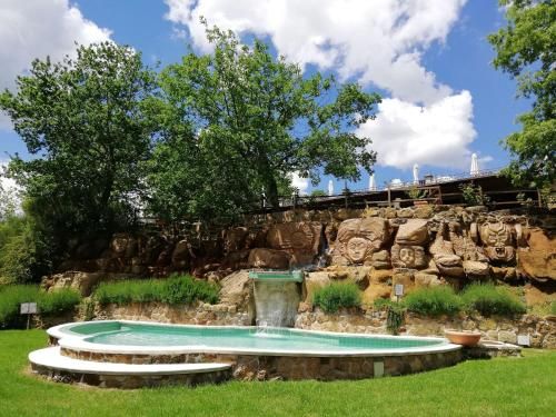 Outdoor Pictures 20