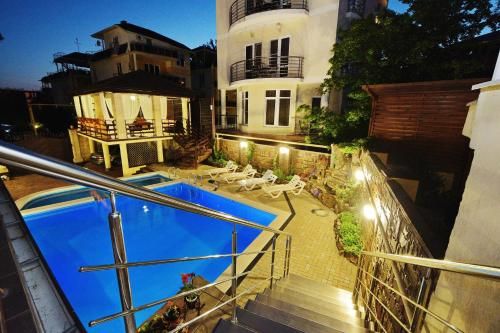 Outdoor Pictures 24