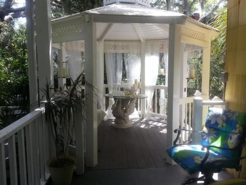 Tybee Island Inn Bed & Breakfast