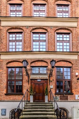 Outdoor Pictures 24