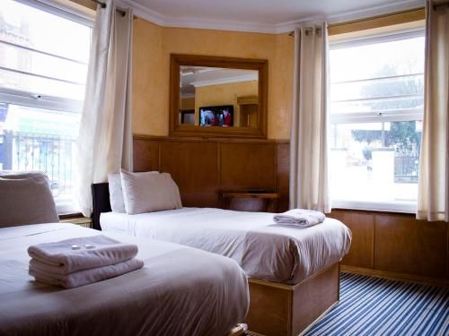 Cricklewood Lodge Hotel