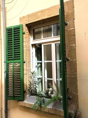 The 3 Rooms Boutique Hotel