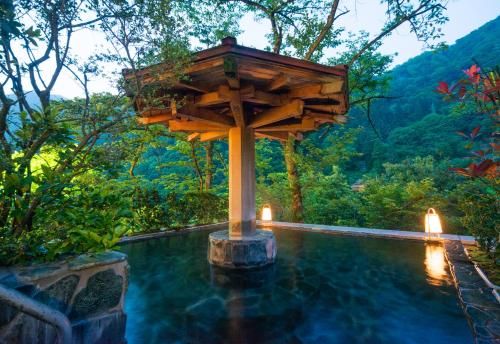 Outdoor Pictures 24