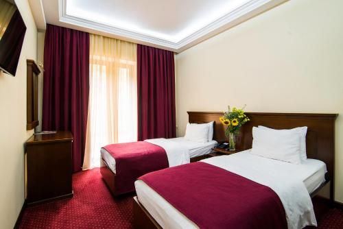 Elegant Hotel & Resort