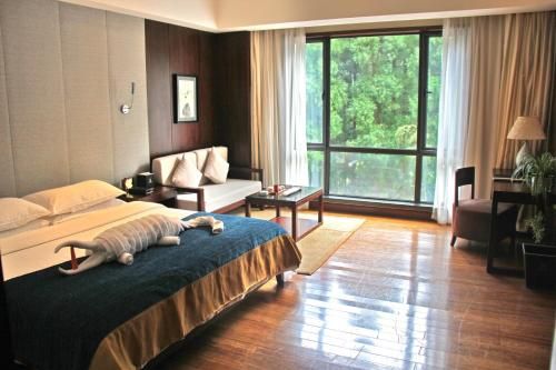 Huangshan Leaf Spring Resort Hotel