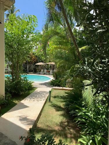 Beach Hotel Casa Nina