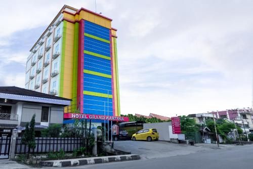 Hotel Grand Kartika